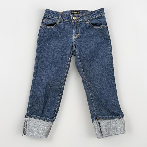 ROCAWEAR  Jeans‎ Woman’s Size 5 Denim Embroidered Pocket Cuffed Capri 28x20 - Picture 1 of 7